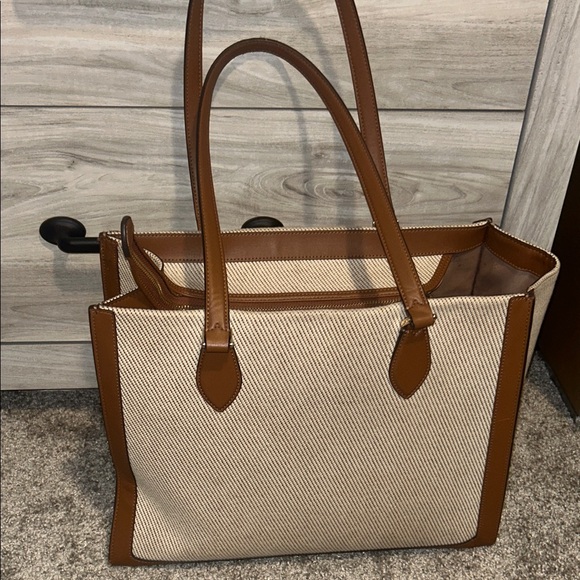 Kate Spade Cream and Tan Tote Bag - Picture 3 of 7